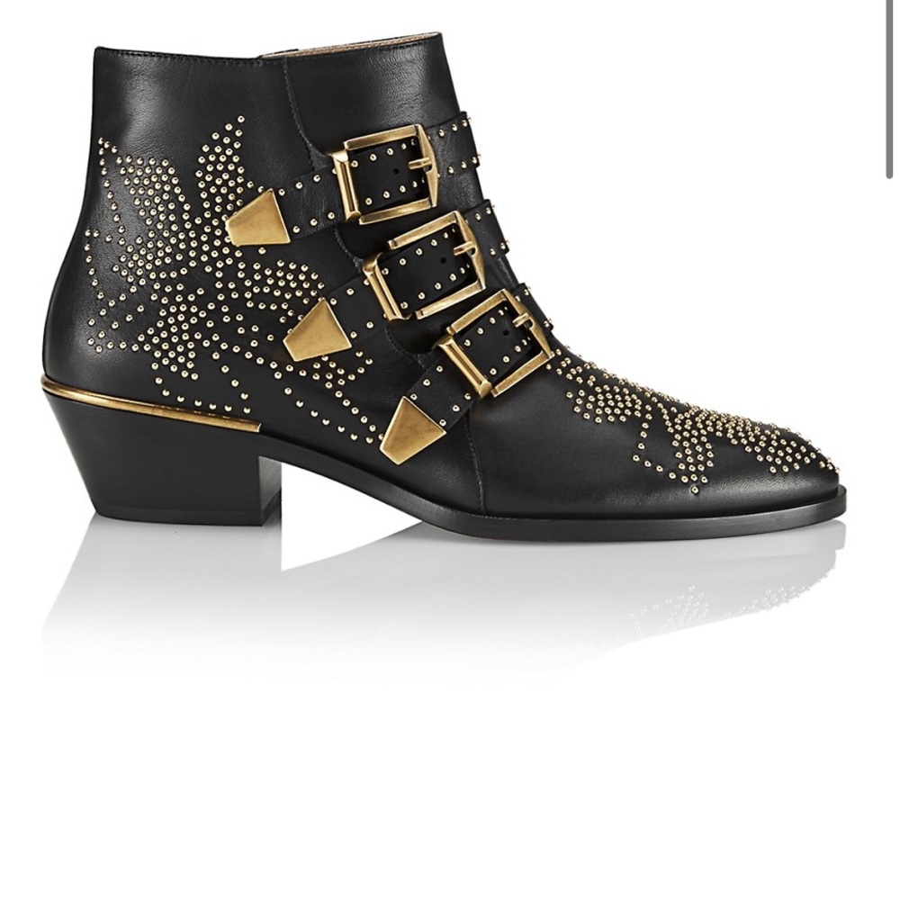Chloé Susanna Studded Leather Ankle Boots